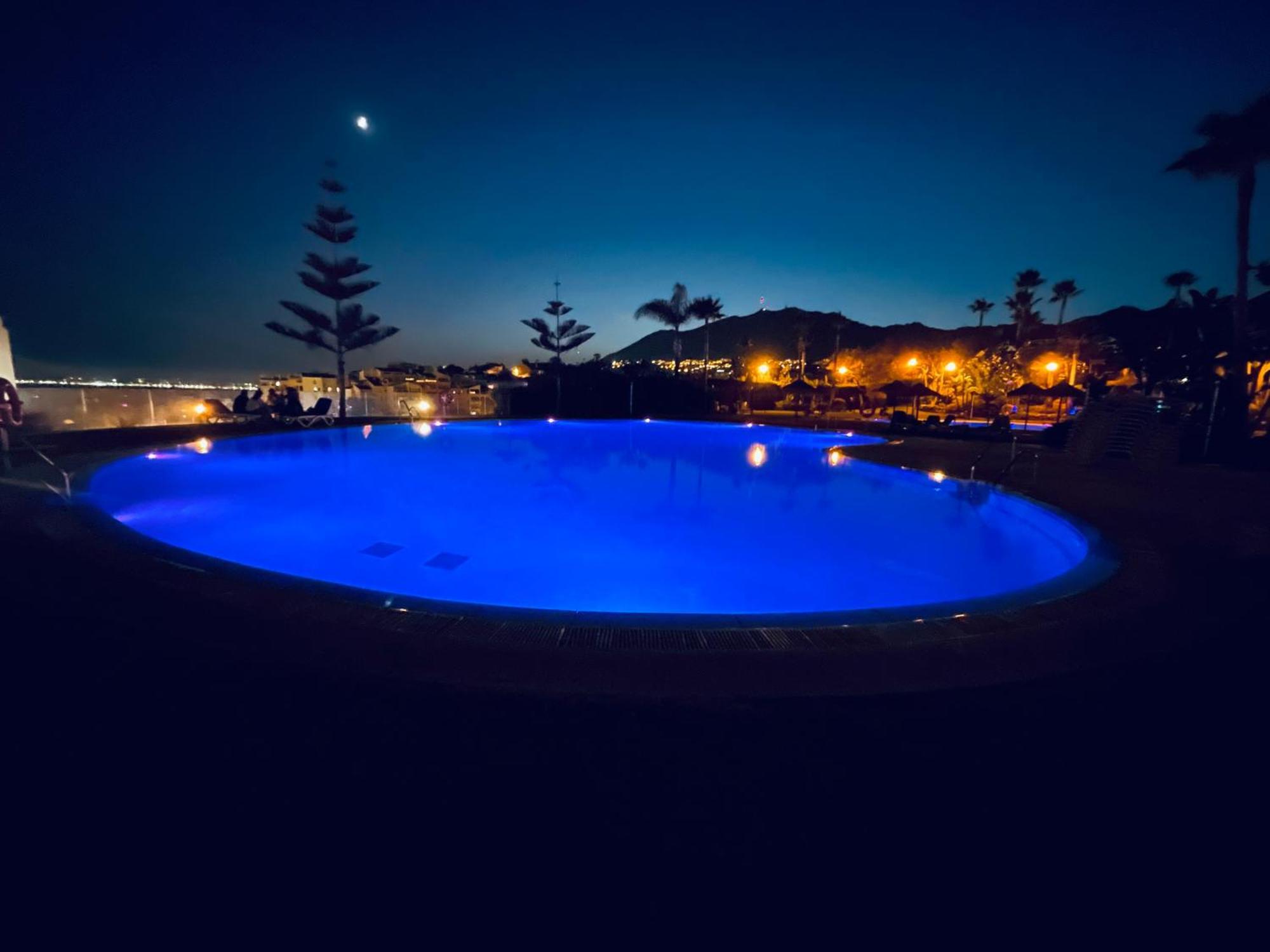 Luxury Apartment Benalmadena First Line Exterior foto
