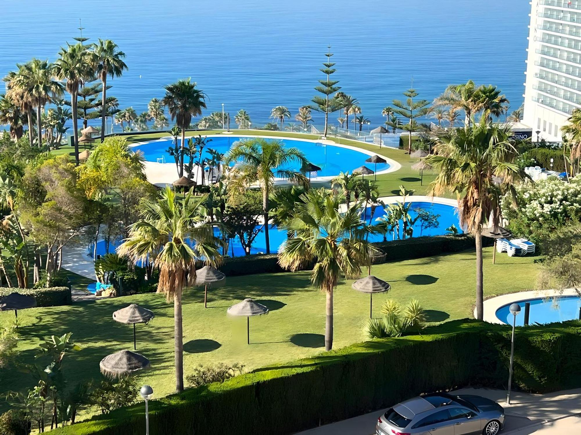 Luxury Apartment Benalmadena First Line Exterior foto